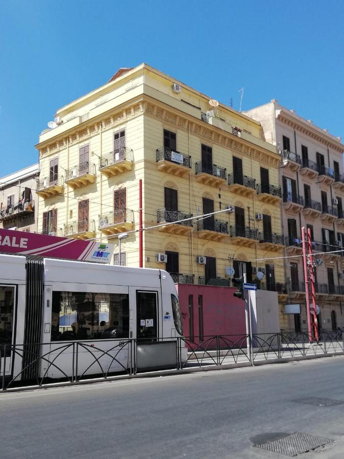 Il Posto Giusto Station Rooms Palermo Eksteriør billede