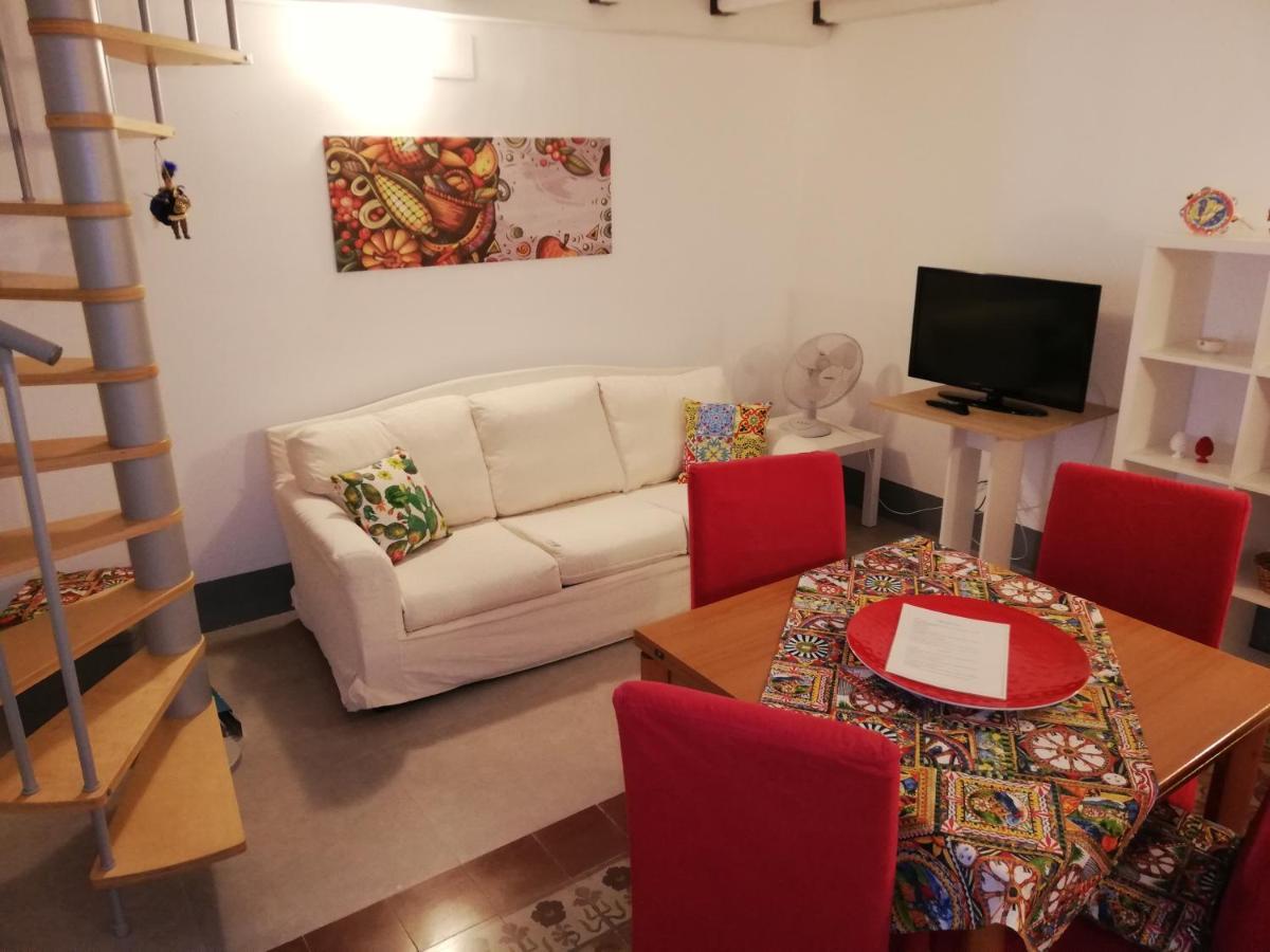 Il Posto Giusto Station Rooms Palermo Eksteriør billede