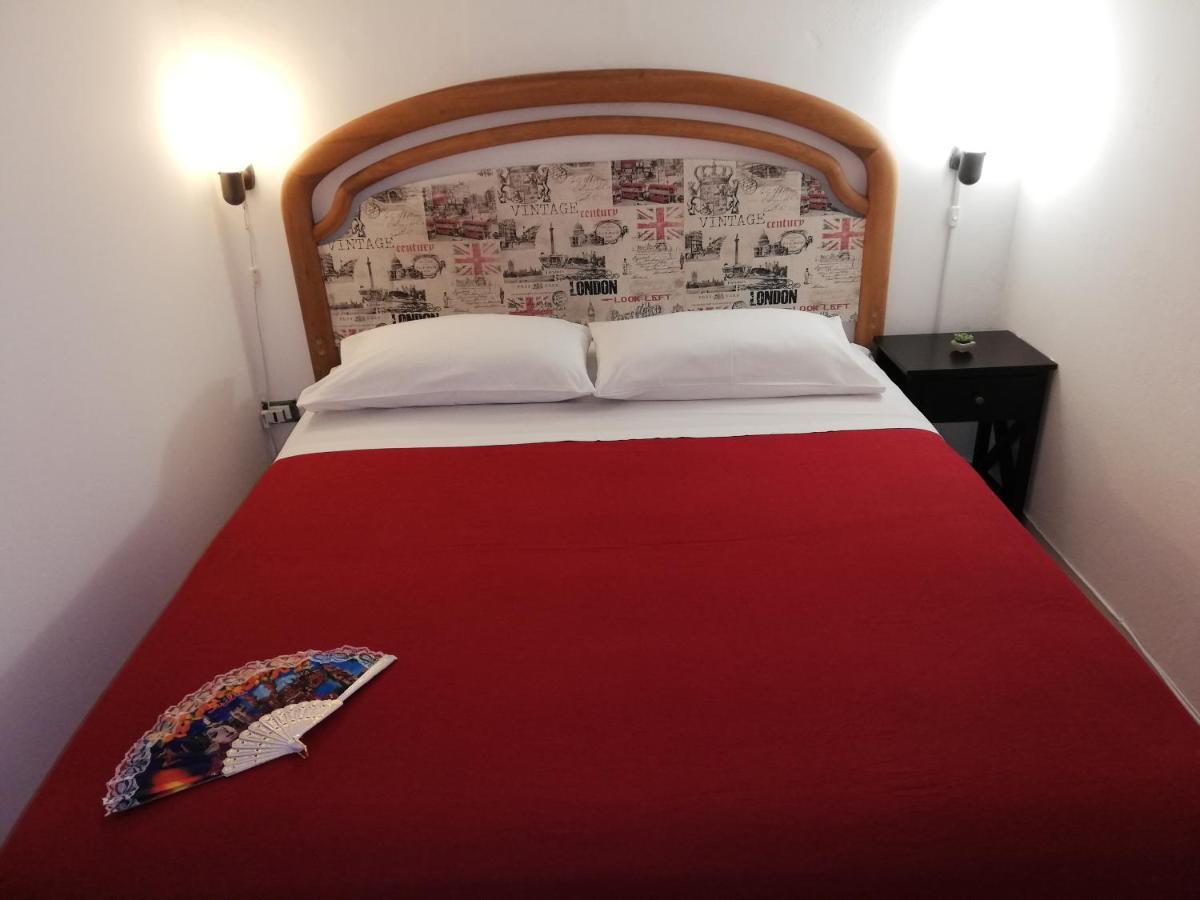 Il Posto Giusto Station Rooms Palermo Eksteriør billede